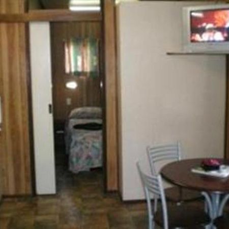 Hotel Whiterock Leisure Park Cairns Zimmer foto